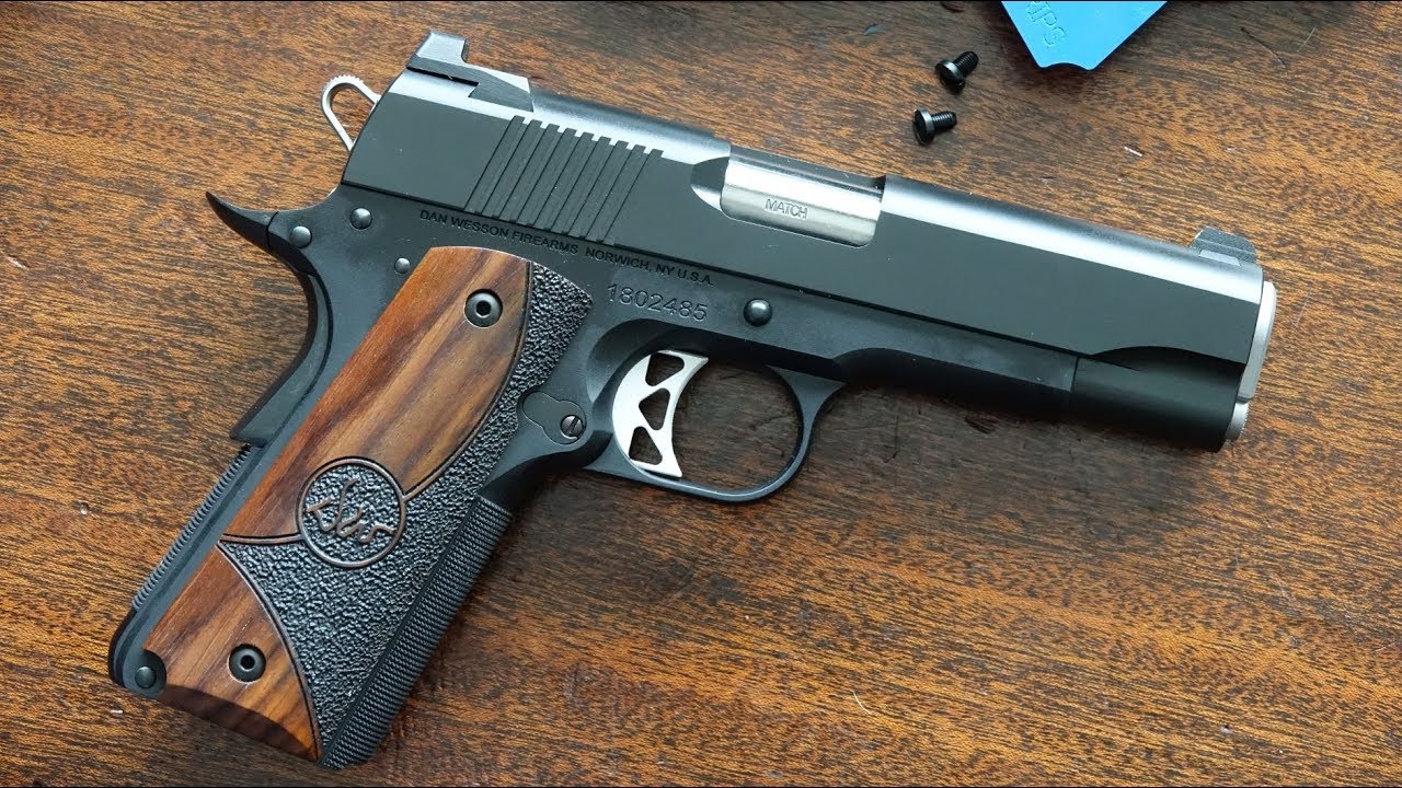 Dan Wesson Vigil Commander 1911 review (rusty hammer model)