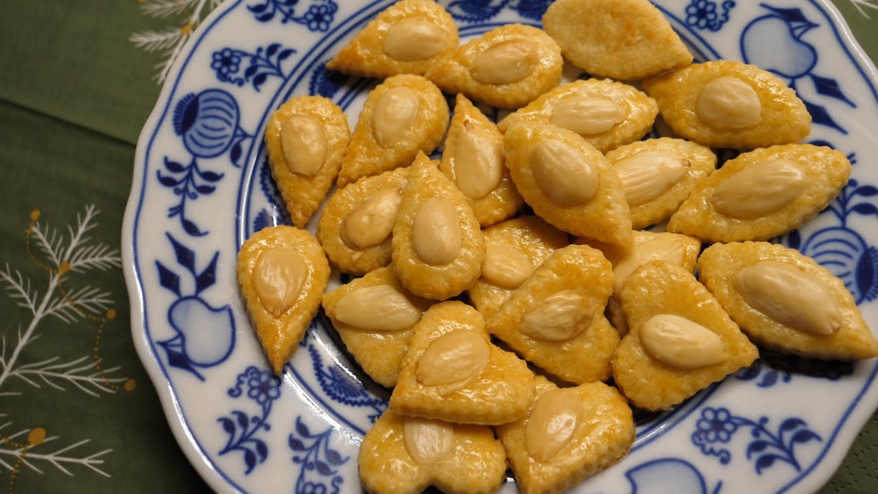 Sýrové cukroví s mandlemi