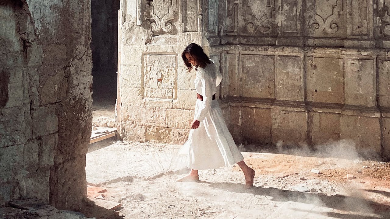 Noëmi Waysfeld - Soul Of Yiddish - Autoportrait 2 [Clip Officiel]