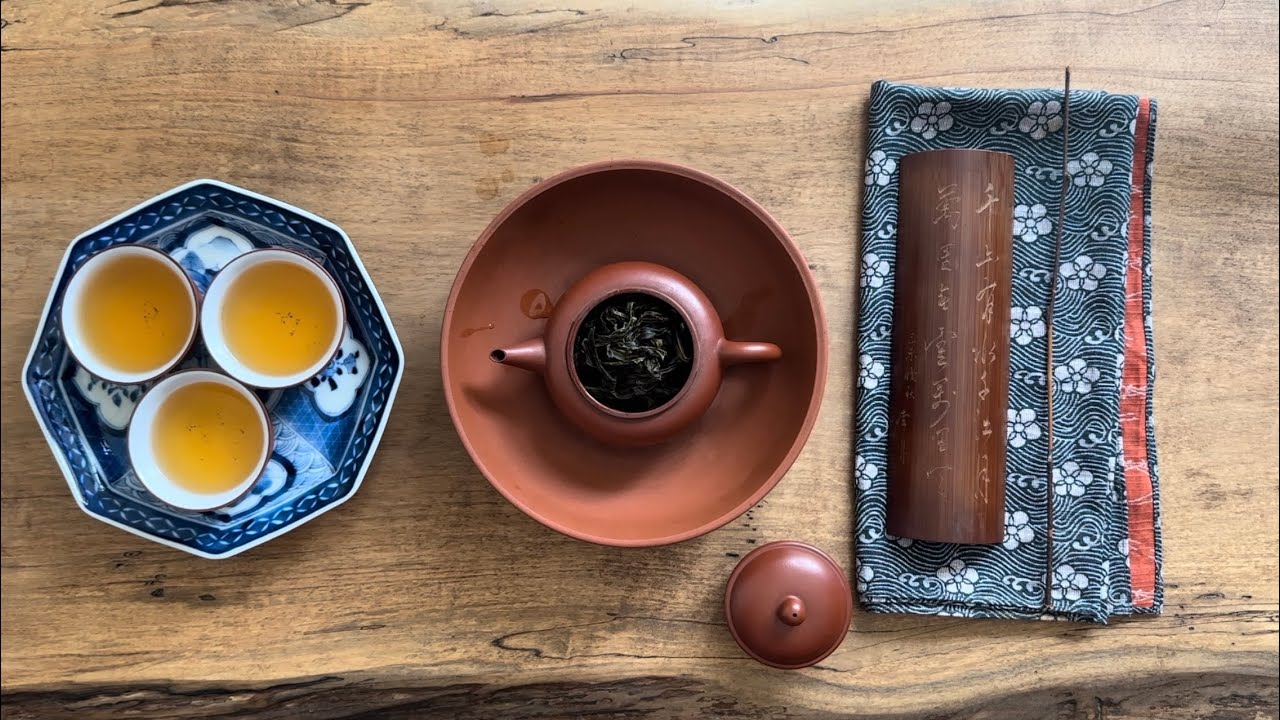Tea Practice - 工夫茶 Gōngfū Ch&aacute; - Brewing Yā Shǐ Xiāng &ldquo;Duck Shit Fragrance&rdquo; Phoenix Oolong