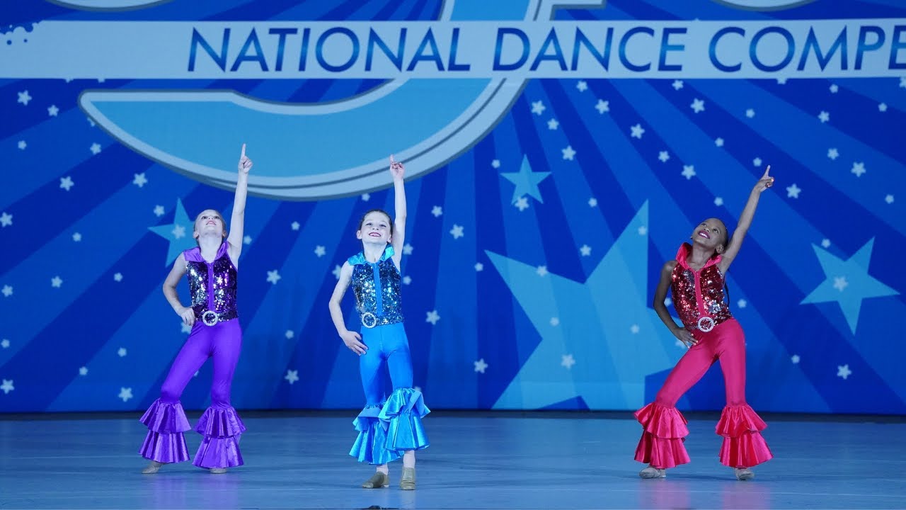 Mini Jazz Trio 2023 - Shake Your Groove Thing