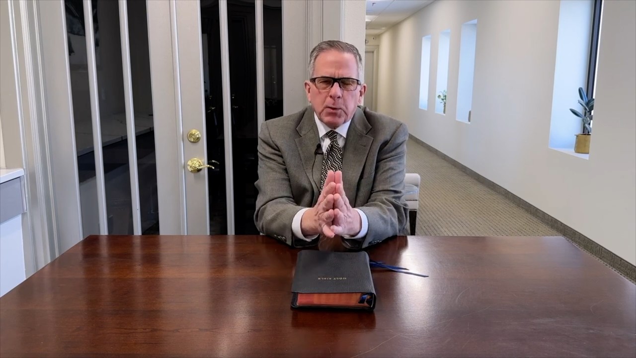 Парадокс страдания — Ежедневные размышления с пастором Майо 2.12.26