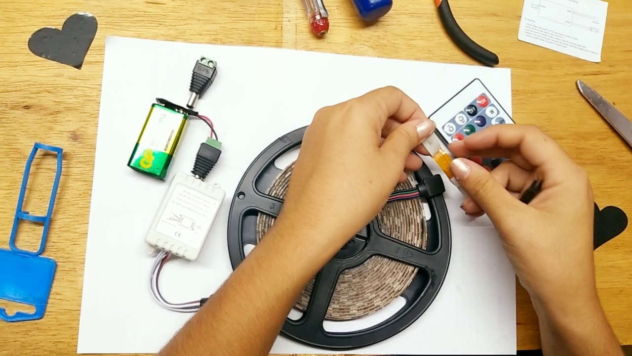 Como ligar uma fita LED na bateria ( pilhas) (Sem complicações)