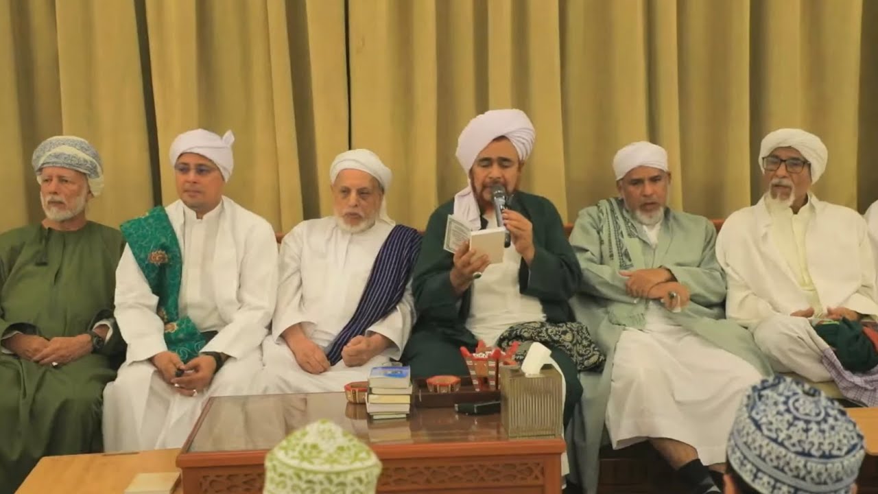 #مباشر: مجلس قراءة السيرة النبوية بمنزل السيد محمد بن علي باعمر بمدينة صلالة - 8 ربيع الأول 1447