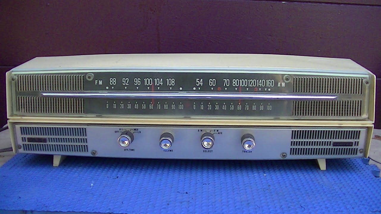 LLoyds TM 988 Vintage AM FM Tube Radio Repair
