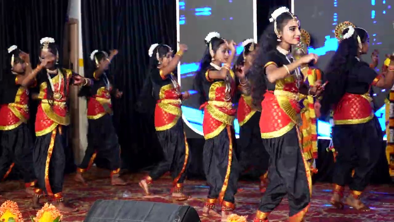 Navashakthi Durga Dance from 9th Std Girls