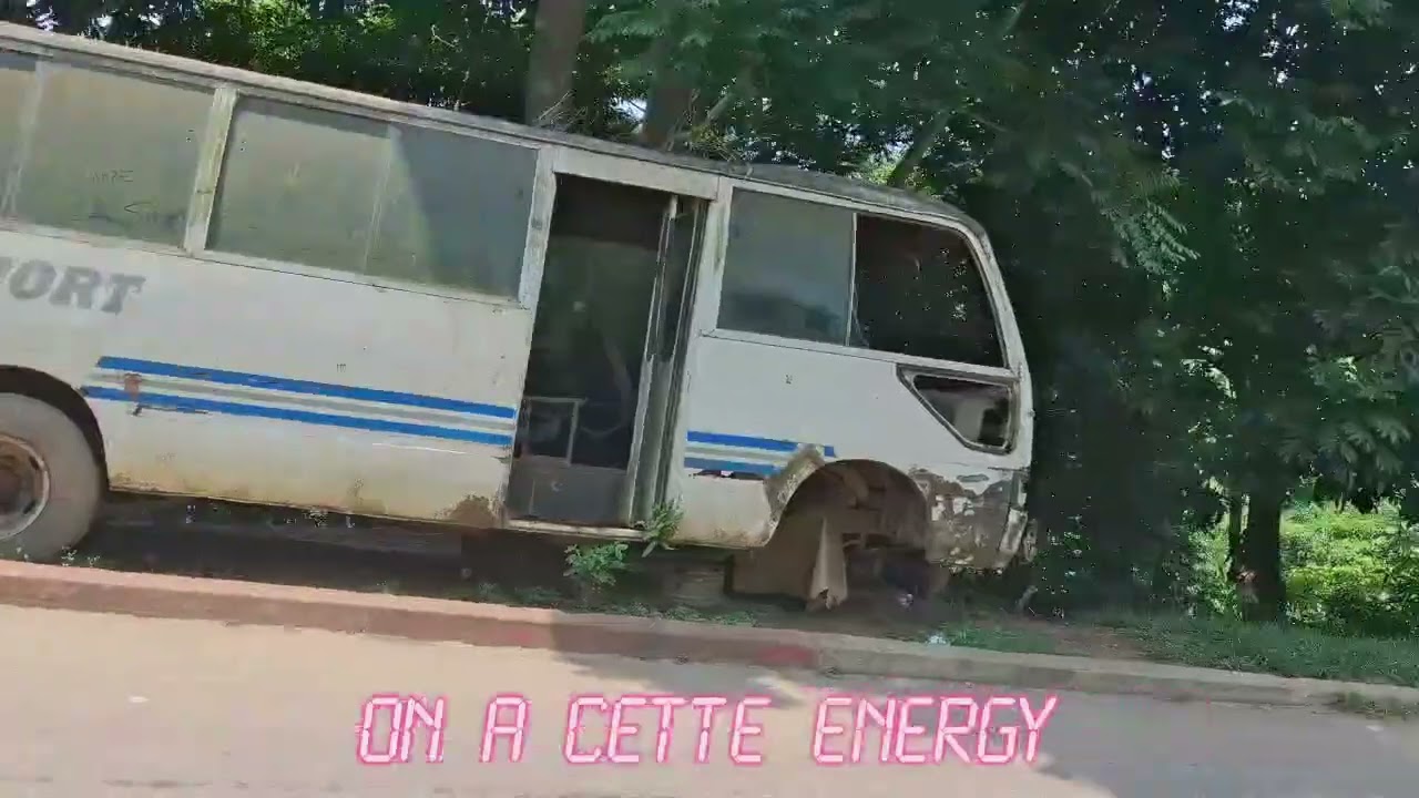 Antdor PEEZY - J’AI RÊVÉ (VISUALISER LYRICS) [GABON TOUR]