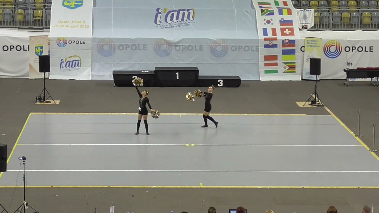 La Bella (Leśnica) - duet pompon juniorki Ewa Jontza i Zuzanna Biało