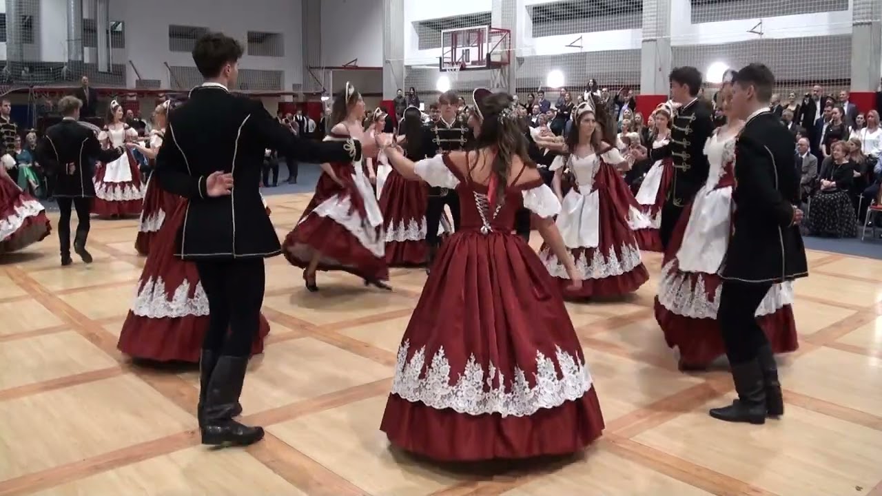 Katona József Gimnázium Szalagavató tánc
