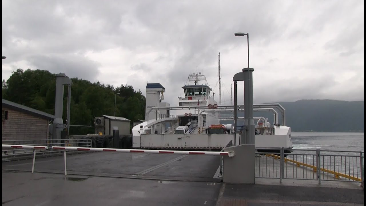 Battery powered ferry M/F Ampere