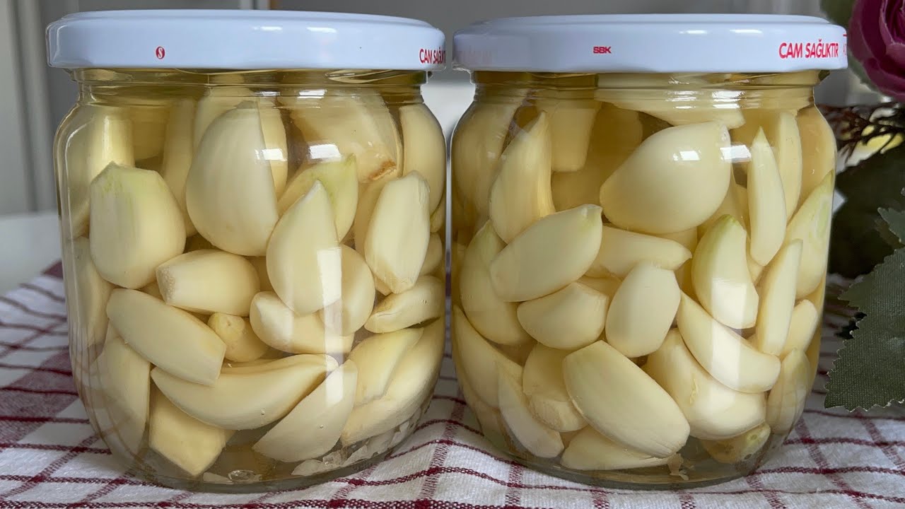 ANTIBIOTIC NATURAL ✅ FACEȚI din belșug. Consumați-l vara și iarna💯Cum să faceți usturoi murat❗️