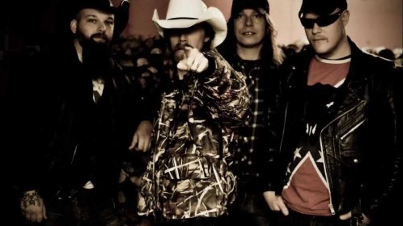 Bourbon Boys - I Learned To Love The Liquor More Than You