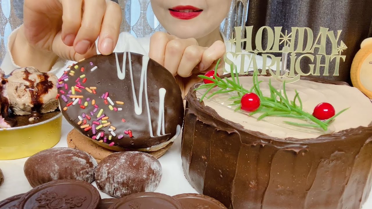 미리 크리스마스 😄 케이크는 살살 녹습니다🍰あらかじめクリスマスの雰囲気を出してみました😄 ケーキはとろけます