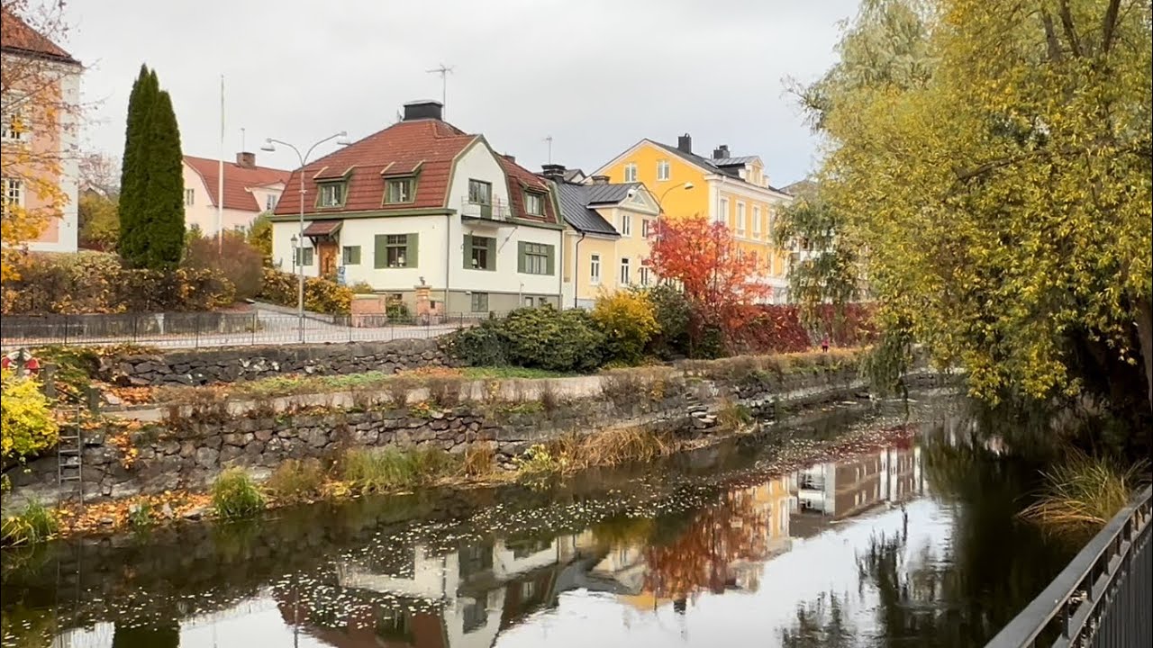 Sweden Walks: along Nyköping river during autumn. 
