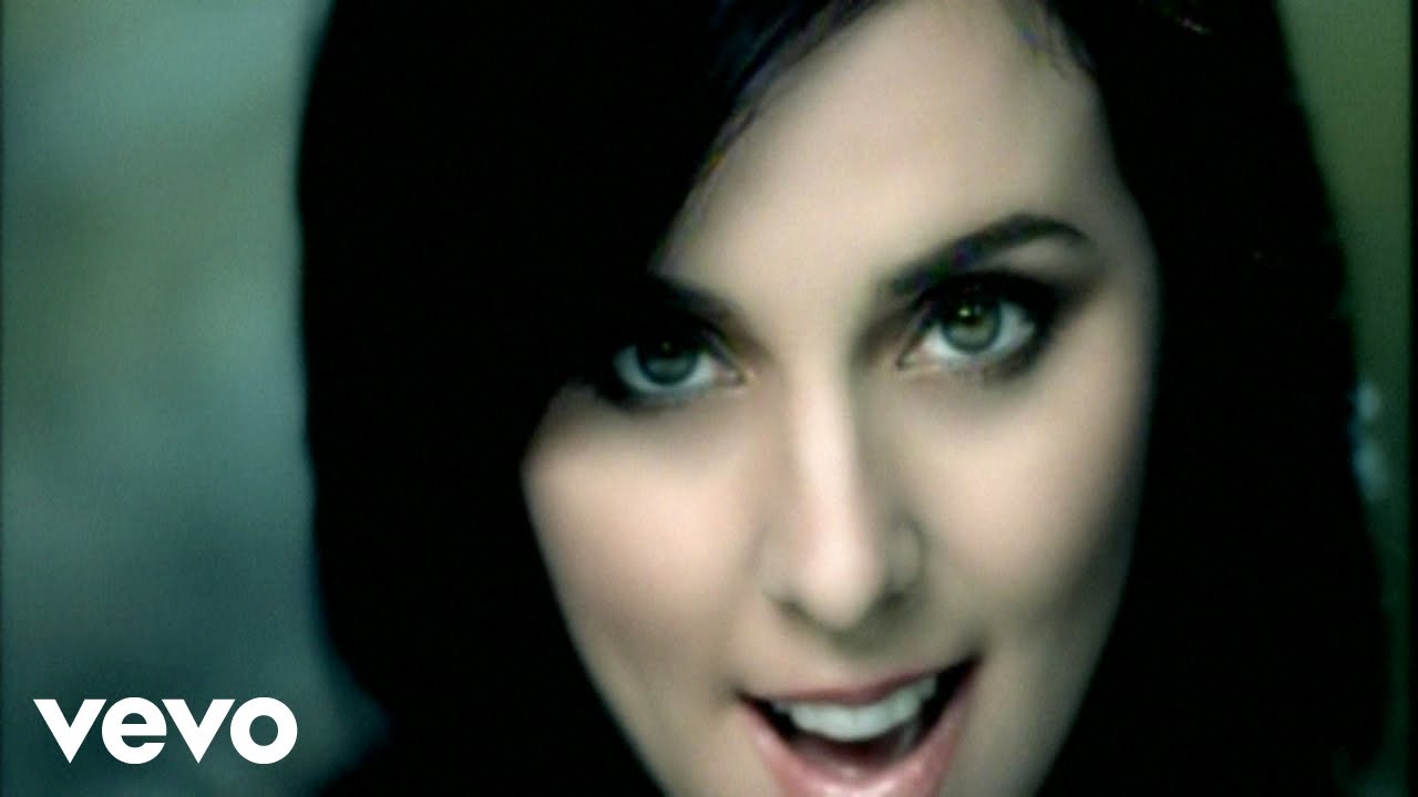 Melanie C - Here It Comes Again