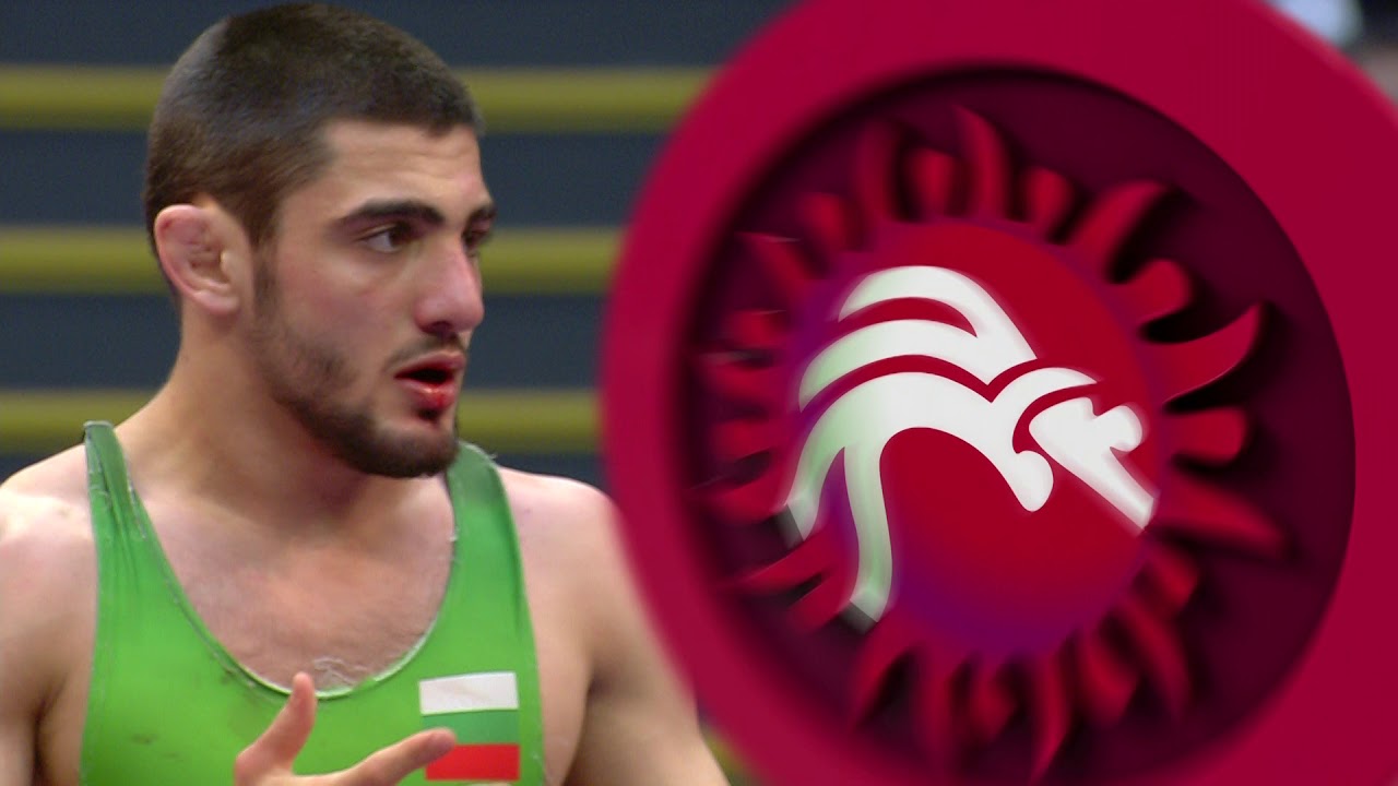 1/2 GR - 72 kg: C. ARSLAN (TUR) v. A. MNATSAKANIAN (BUL)
