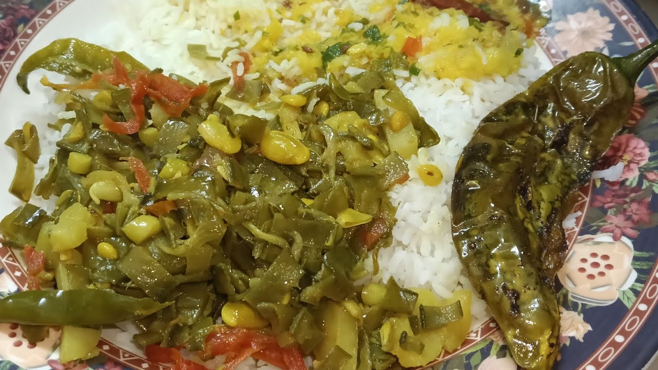 Easy and simple dish dal chawal sabji and mirchi fry 