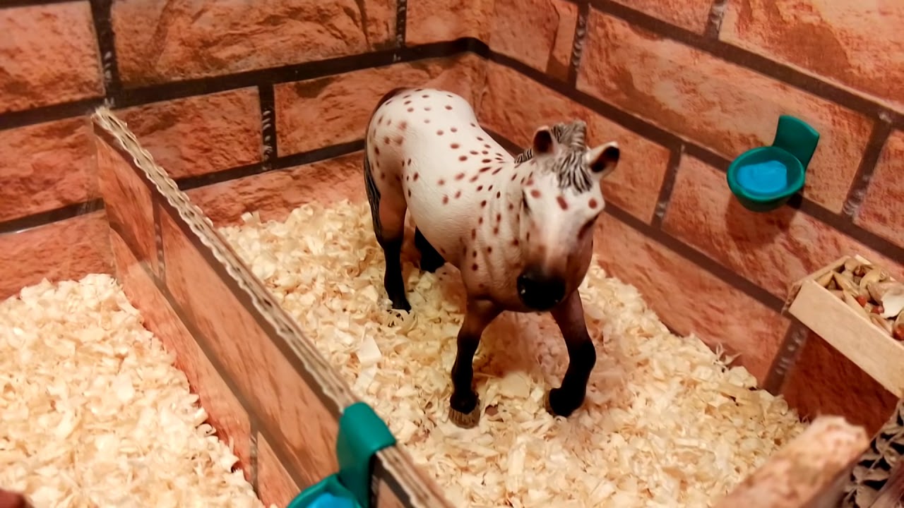 Обзор на лошадей и персонал фирмы Schleich