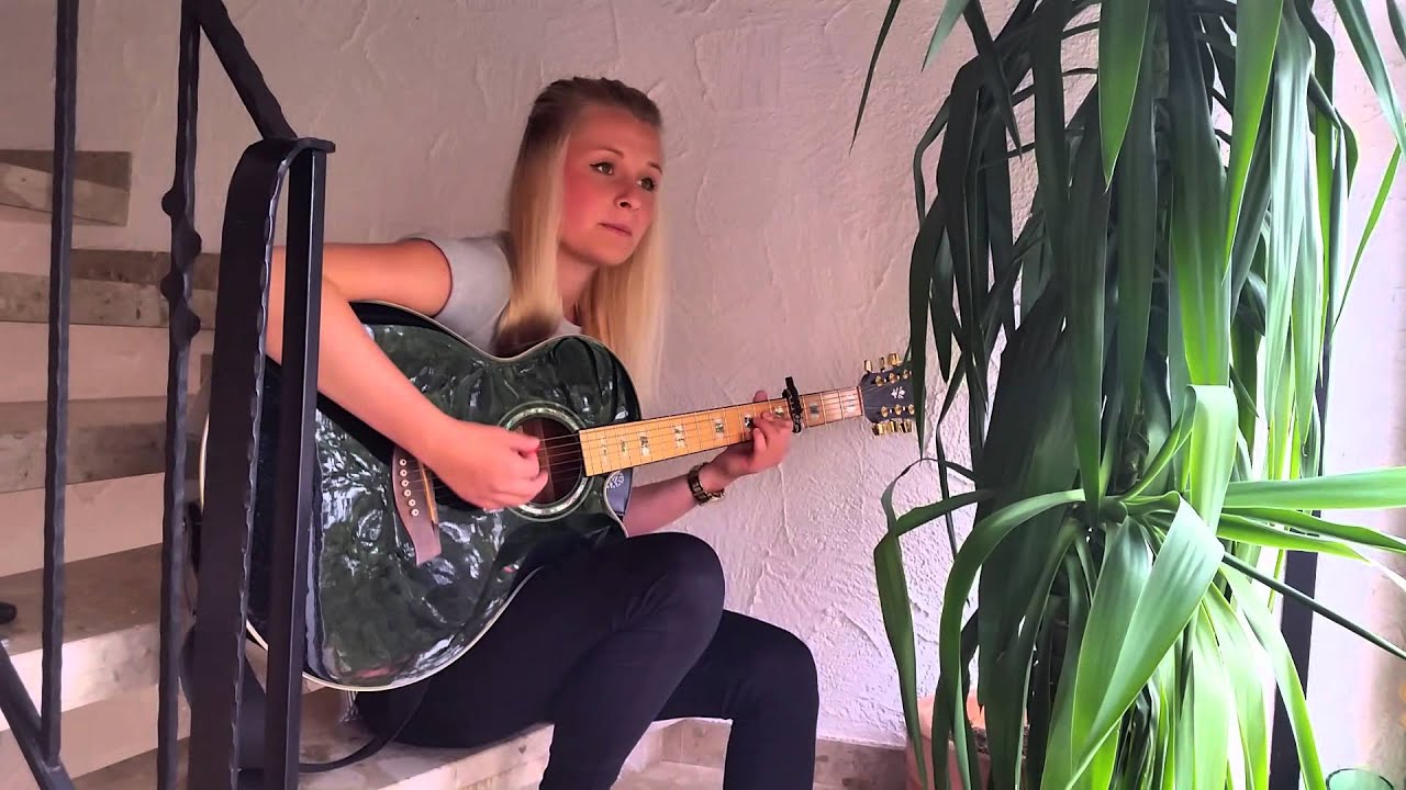 Anorak - Lena Sicks (Sarah Connor)