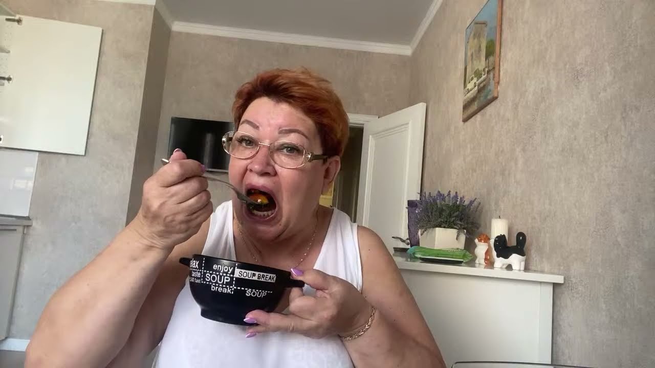 МУКБАНГ завтракаем Вкусно!