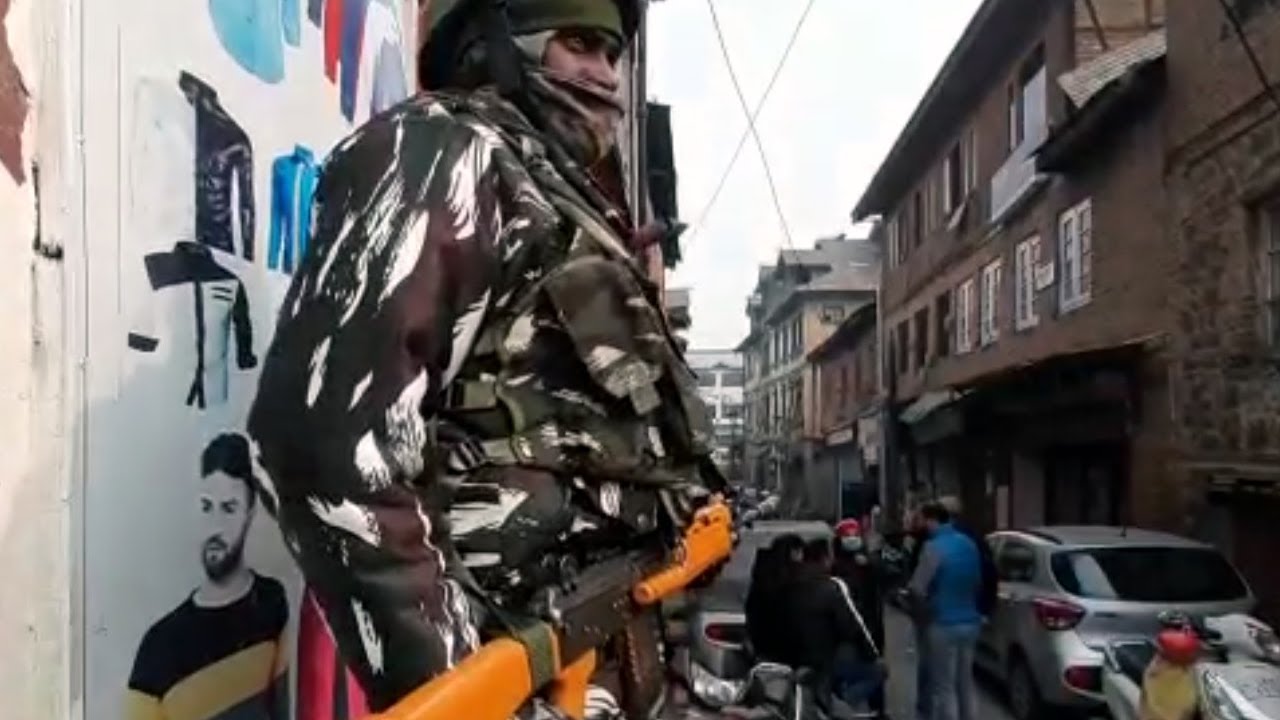 NIA Raids Residential House In Srinagar