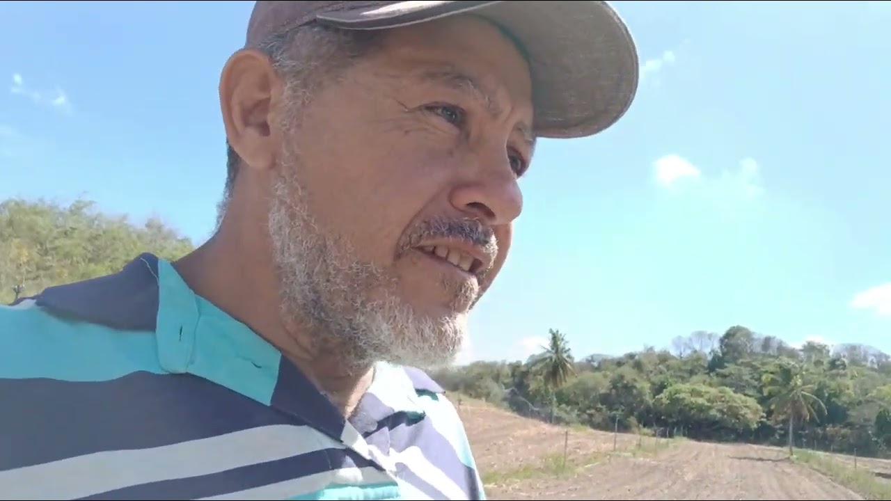 UMA VISITA NA FAZENDA AO AMIGO LUCIANO VOU PEGAR ELE TRABALHANDO 