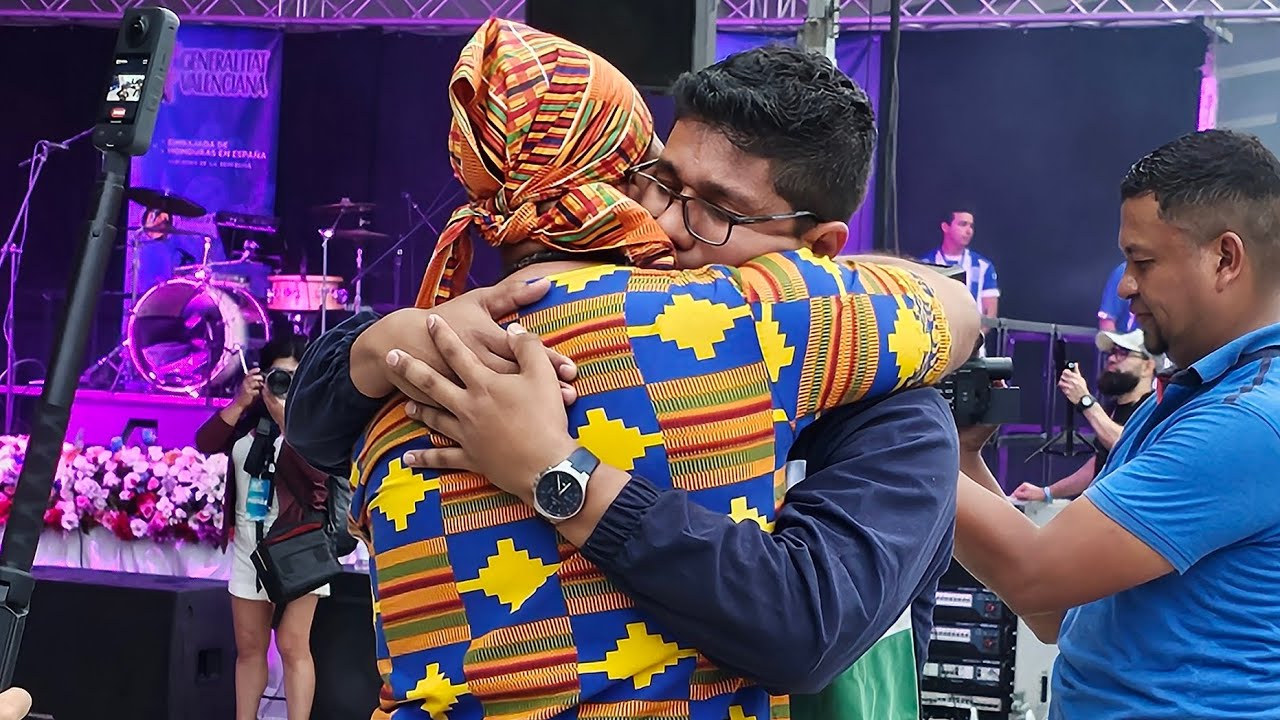 la Despedida De nuestro Eterno Capitan Joel Velasquez.  Banda de Marcha 504 en lágrimas y dolor.