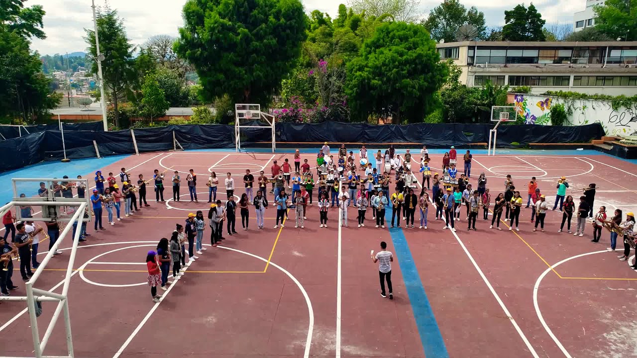 Buhos marching band provocame