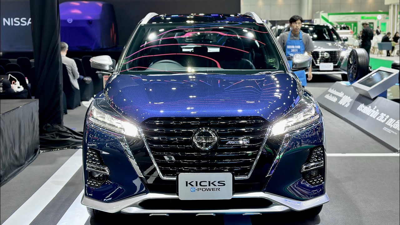 New Nissan KICKS ( 2024 ) - 1.6L E-POWER SUV | Electric Blue Metallic Color