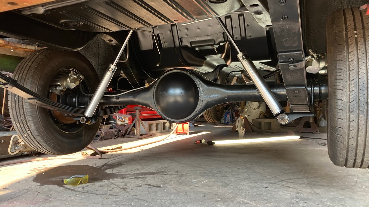 65 Coronet: Upgrading the Rear Suspension in Your Old Mopar