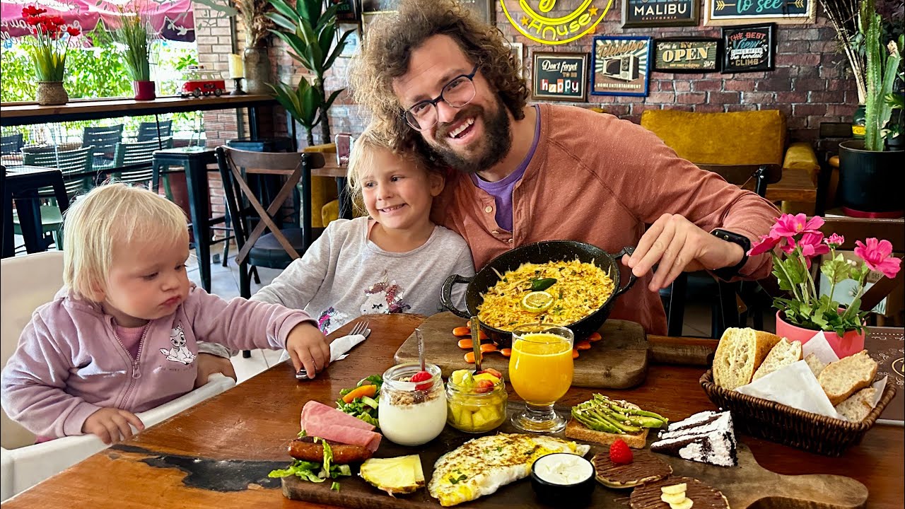 $30 for 3 Moroccan Family Breakfasts (Tourist vs Local)