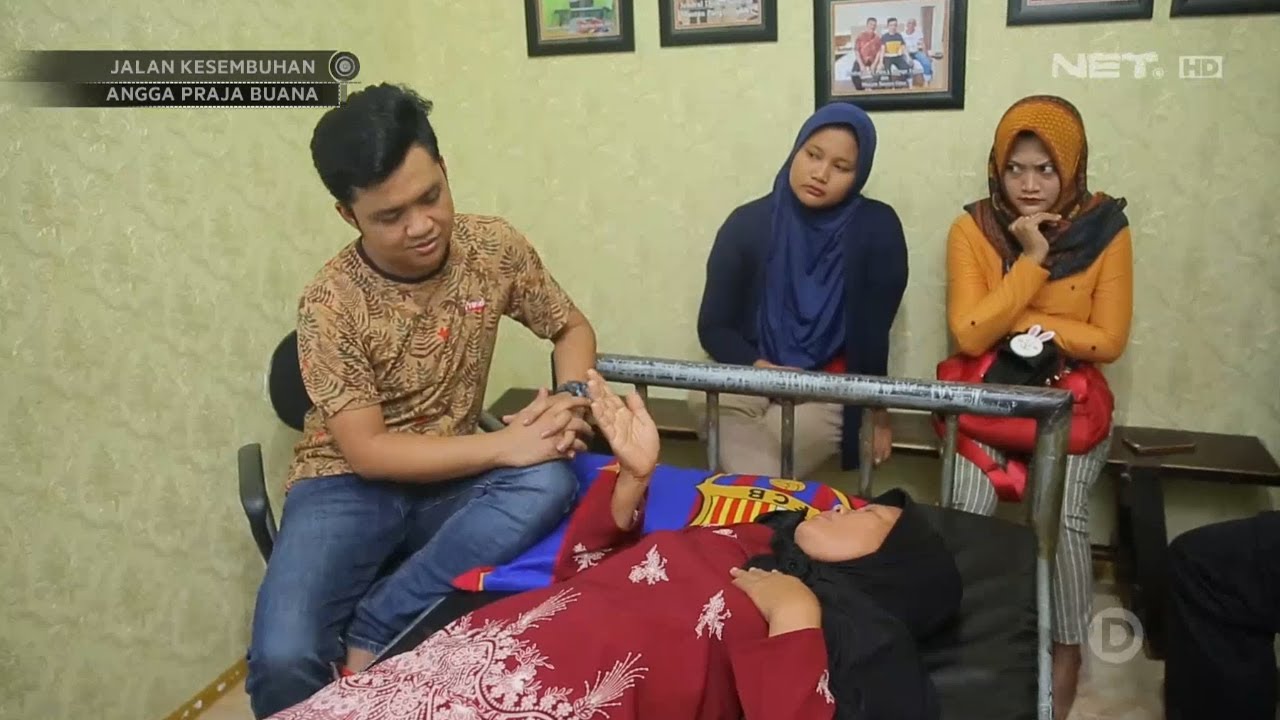 Saat Sedang Diterapi, Ibu Ini Ternyata Diganggu Makhluk Ghaib