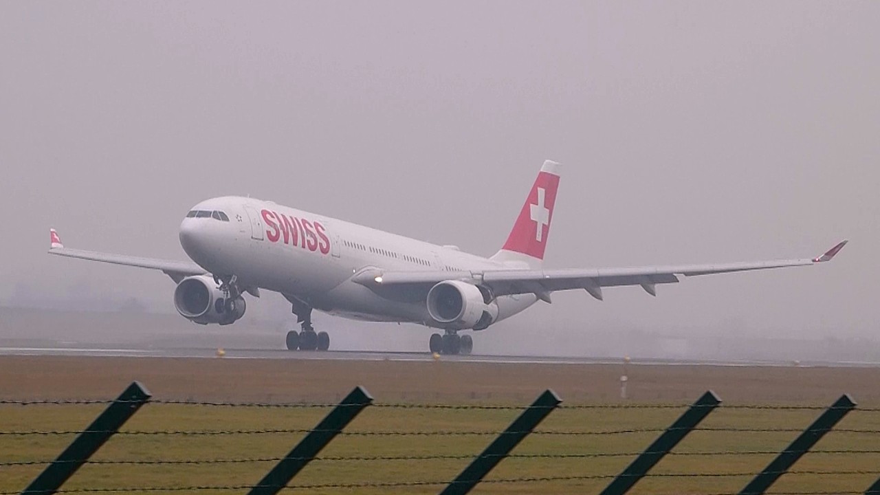 FOG, RAIN & GOVERNMENTS at ZURICH AIRPORT!✈️#aviation