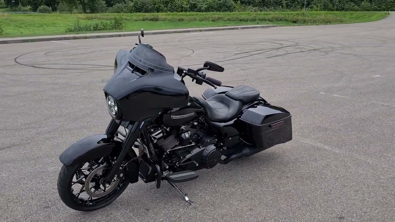 Street glide FLHXS 2020