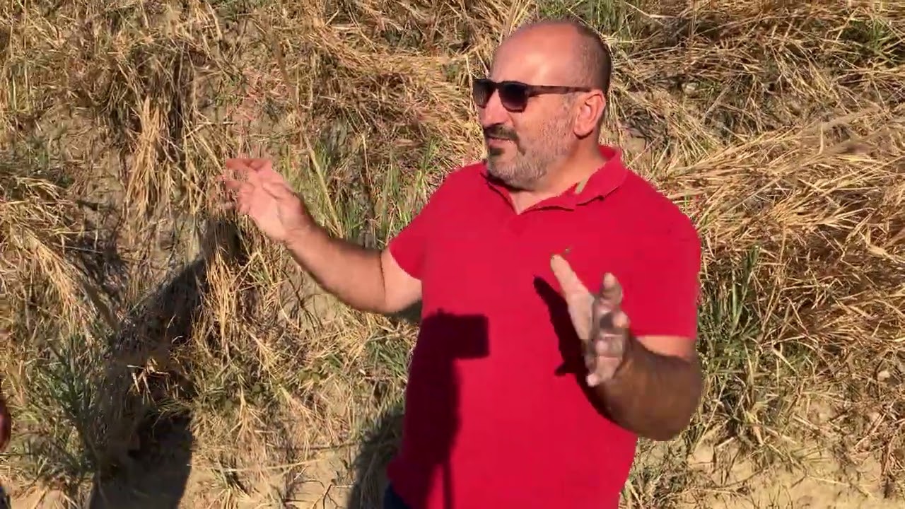 Cataldo Calabretta presenta i suoi vigneti a Cirò Marina parte 1