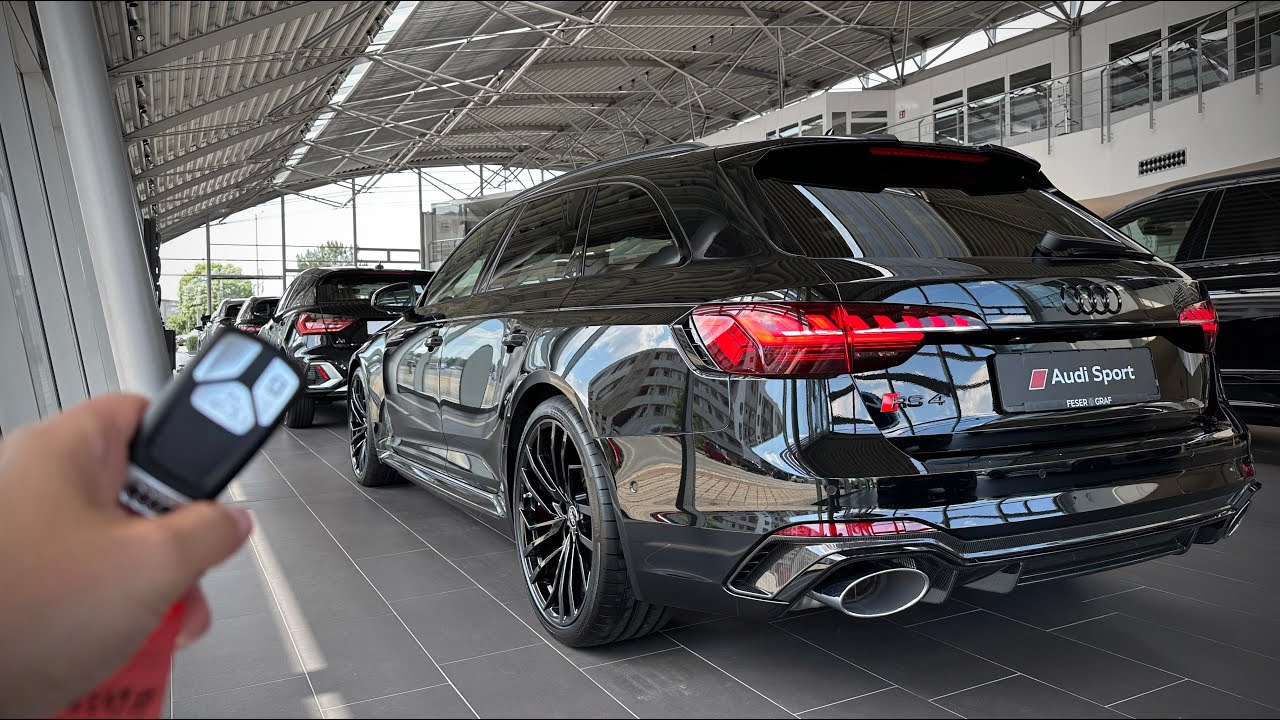 2023 Audi RS4 in Mythos Black / 450 HP