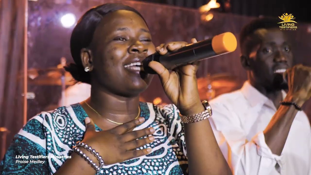 Gospel Reggae (Live Praise Medley) |LIVING Testifiers' Sound