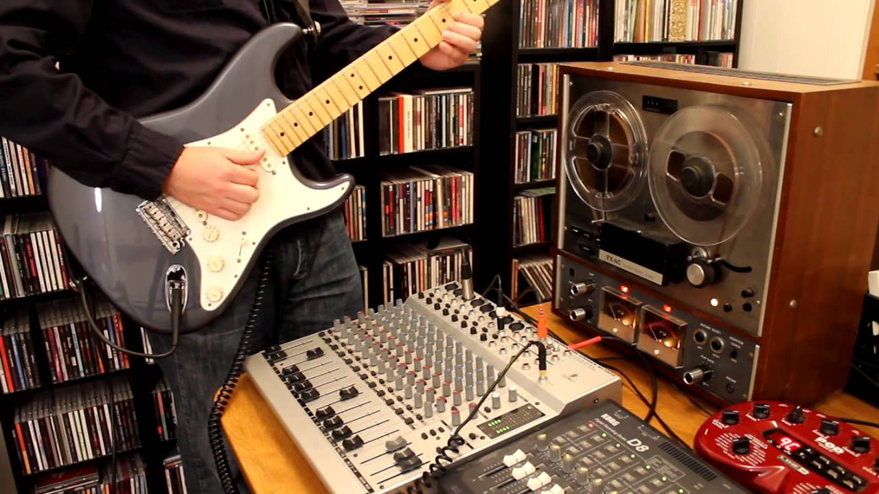 Reel-to-reel Tape Delay Demonstration with Electric Guitar