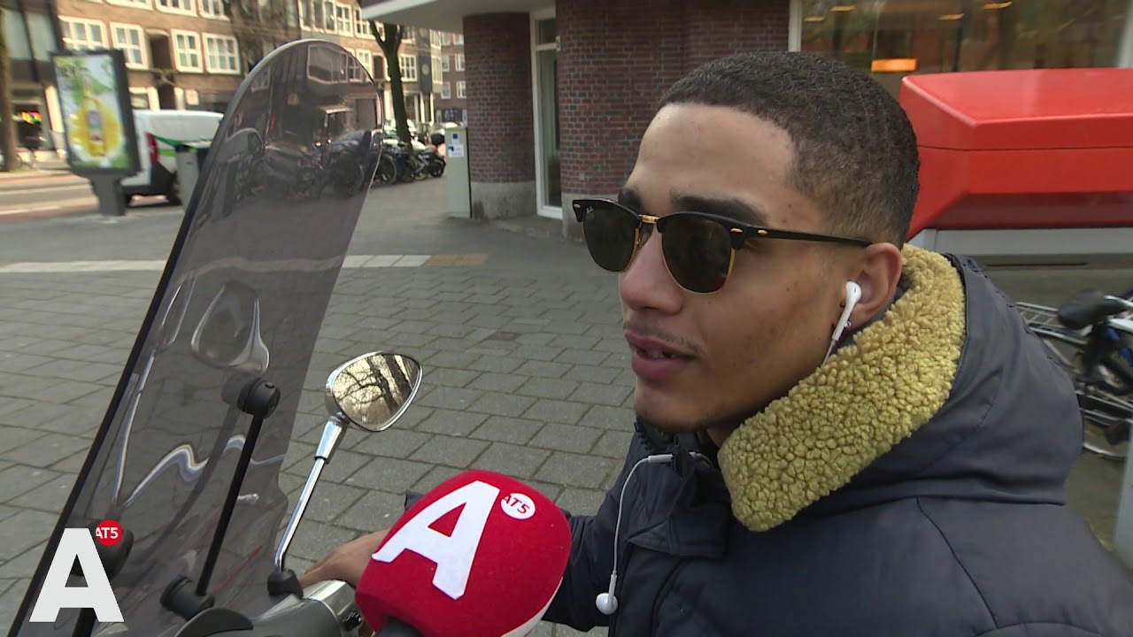 Fietsersbond kijkt uit naar verbanning snorfiets van fietspad: 'Het wordt veiliger'