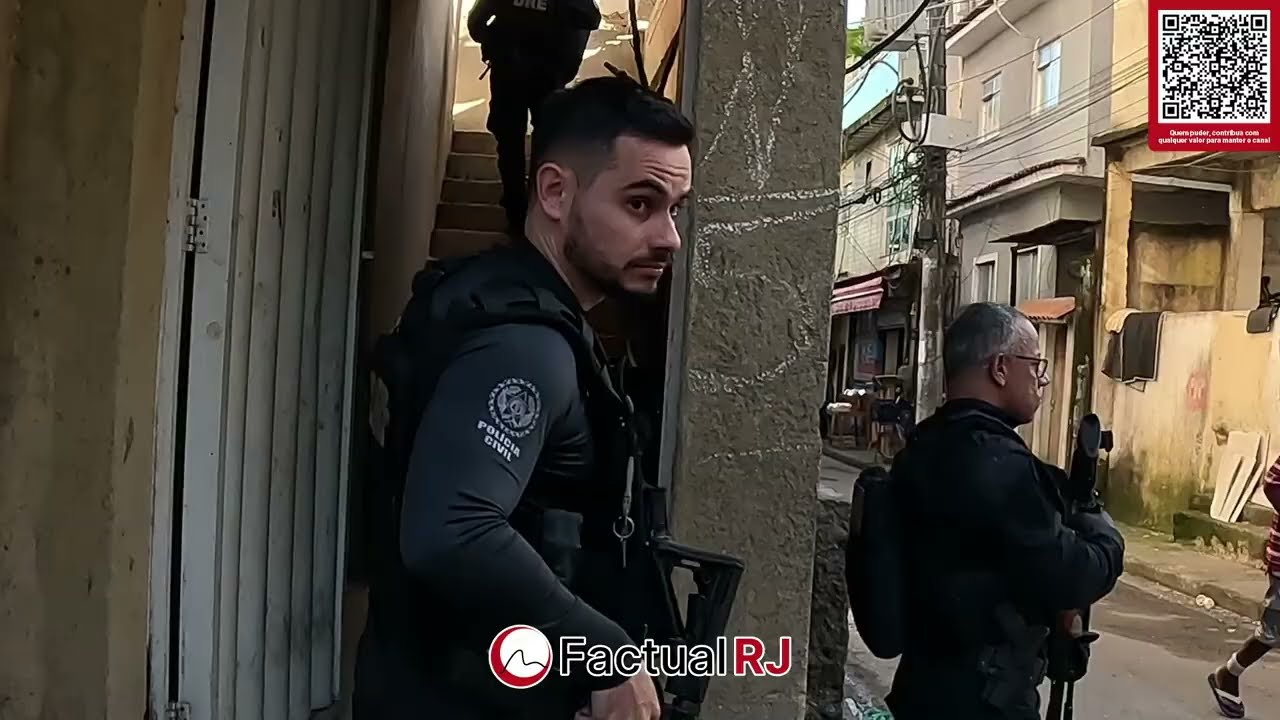 Policias civis efetuam a prisão de 3 traficantes no Gardenia .
