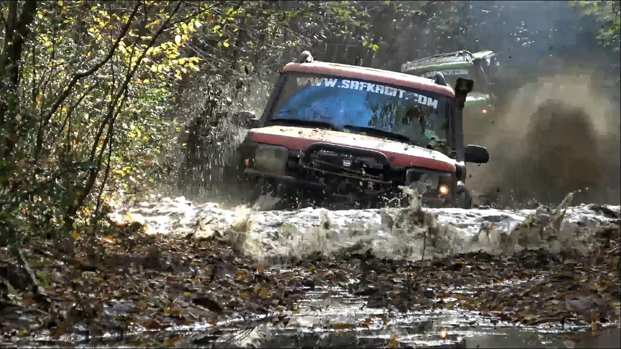 2x Land Rover Discovery TD5 - JIF & YEŞİL - Extreme Mud OFF ROAD