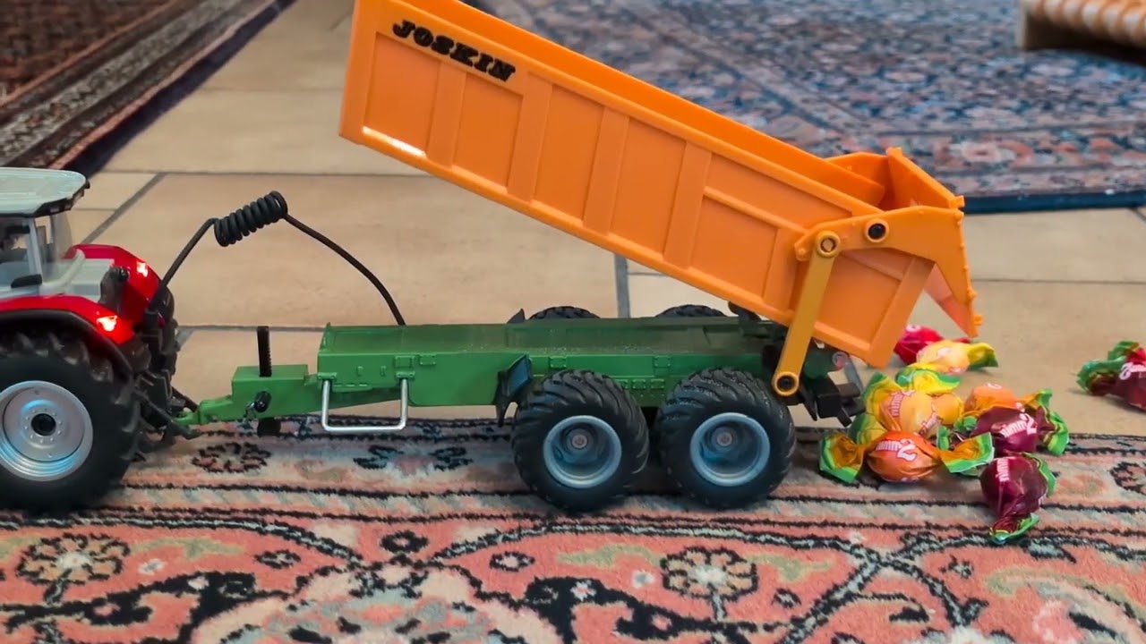 XMass приближается / Siku Cotrol 32 / Massey Ferguson 9S / крошечный радиоуправляемый трактор / к...