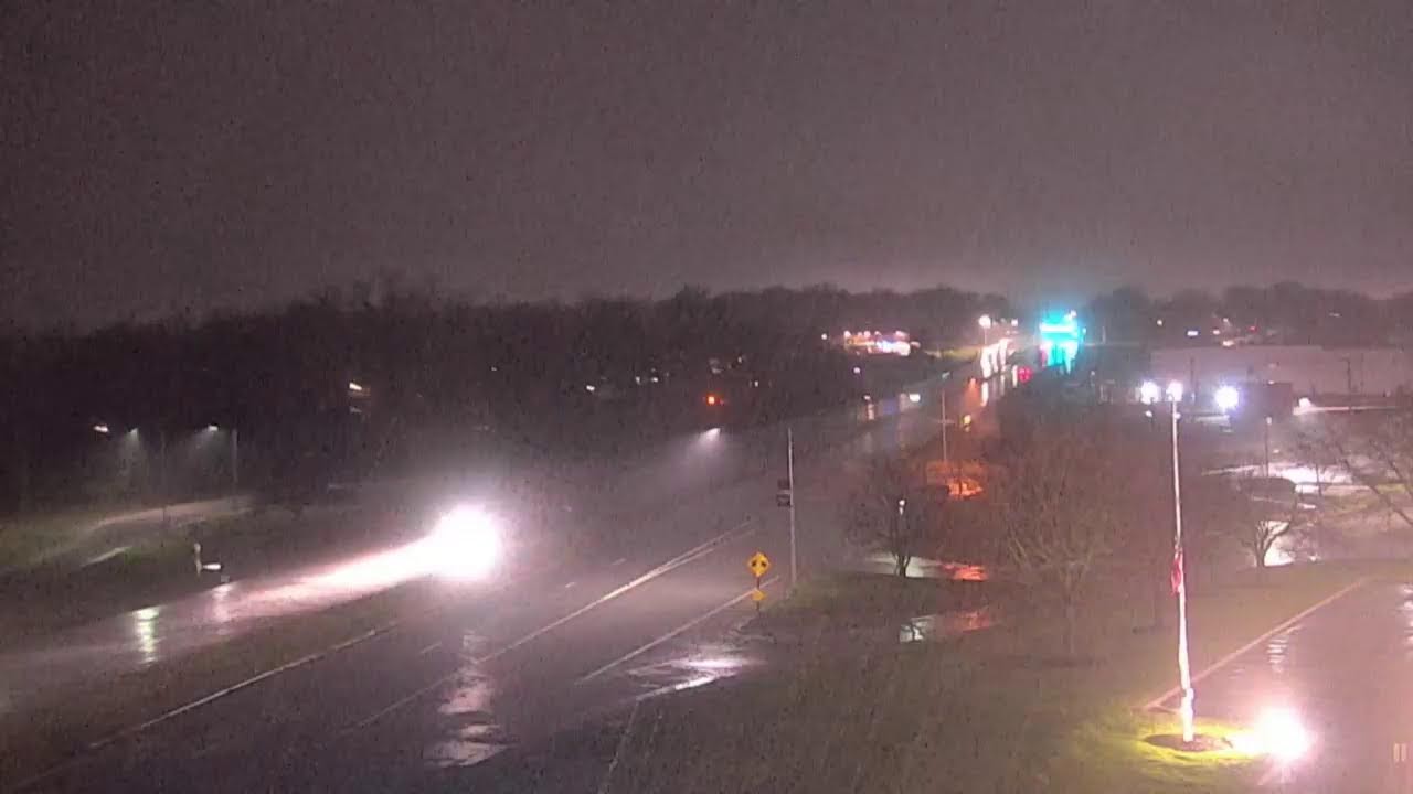 🔴 LIVE NOW: Severe Storms Enter Kansas City Metro