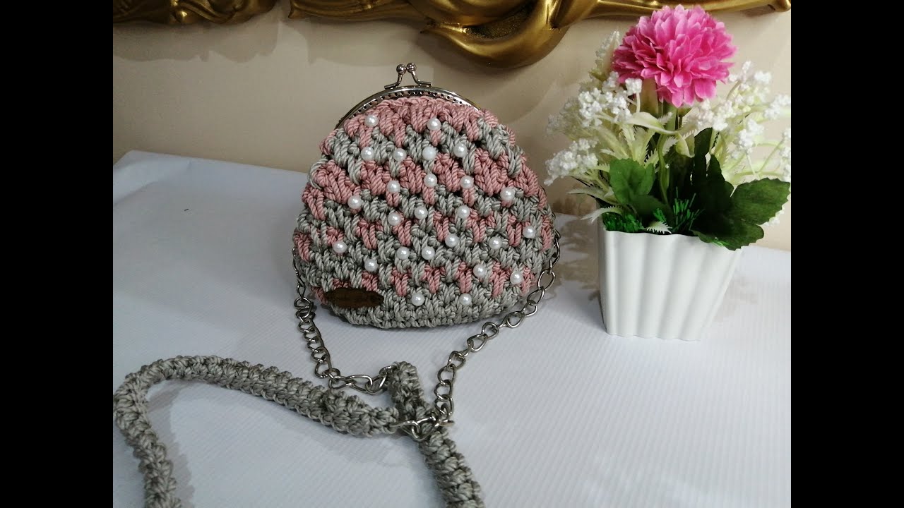 ميني باج (بورتيفيه_ شنطه كروس) بفريم معدن بغرزه الحشو العميقه crochet bag