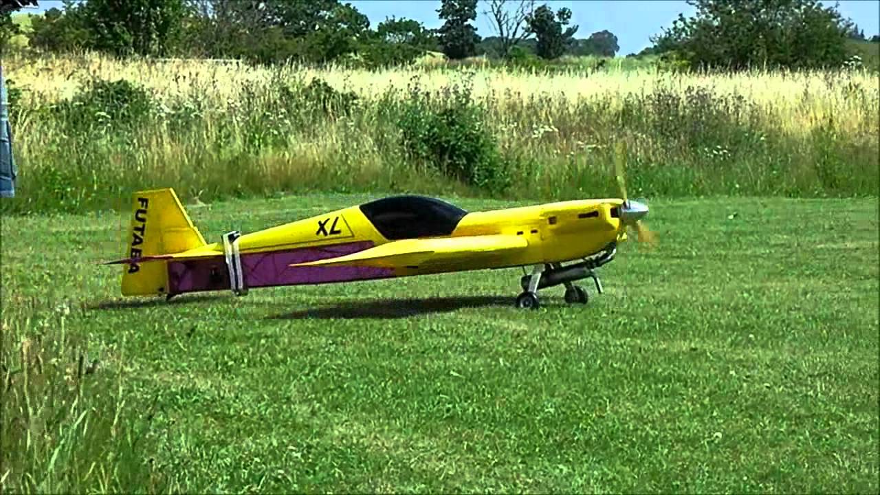 Robban flies Diablotin XL MRFS