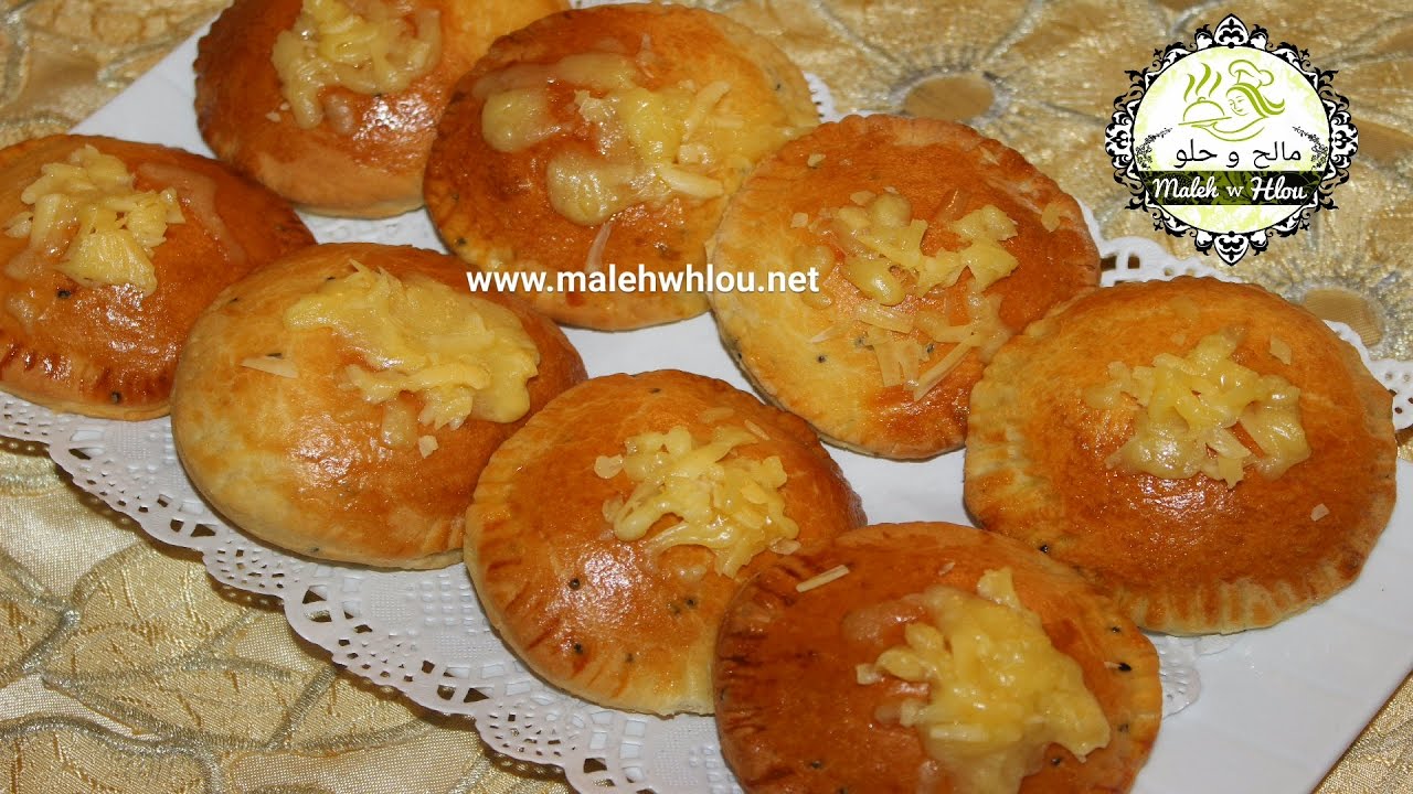 Chaussons au fromage --- شوصون روعة بشكل جديد ومذاق لا يقاوم