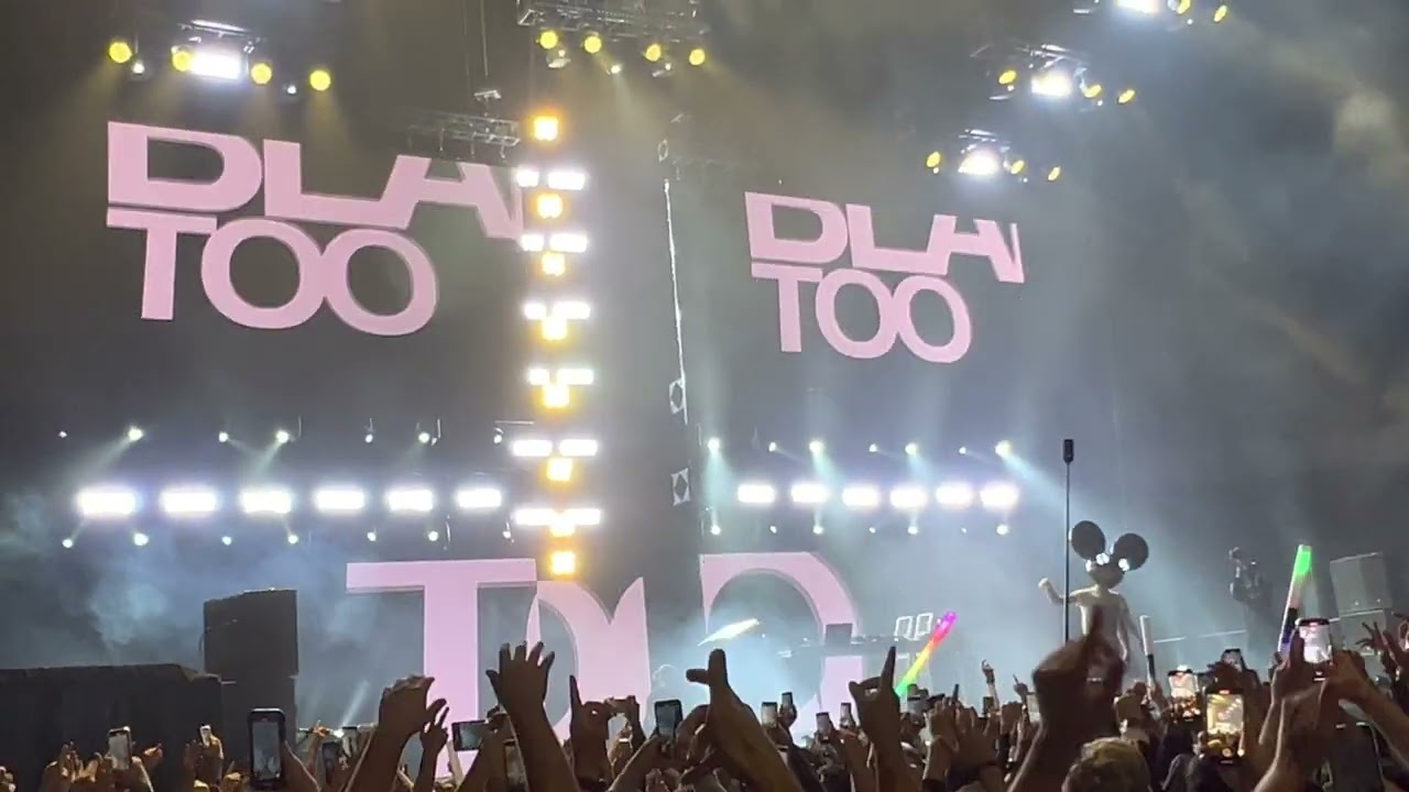 DEADMAU5 EN CHILE - GHOSTS `N` STUFF (CHUCKIE REMIX) / MATHS  