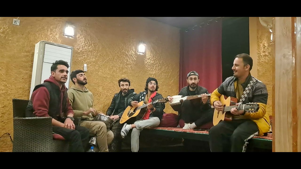 Ta Hawlio Nasen Sadak e Sadak | Niaz | Qashqarian Band