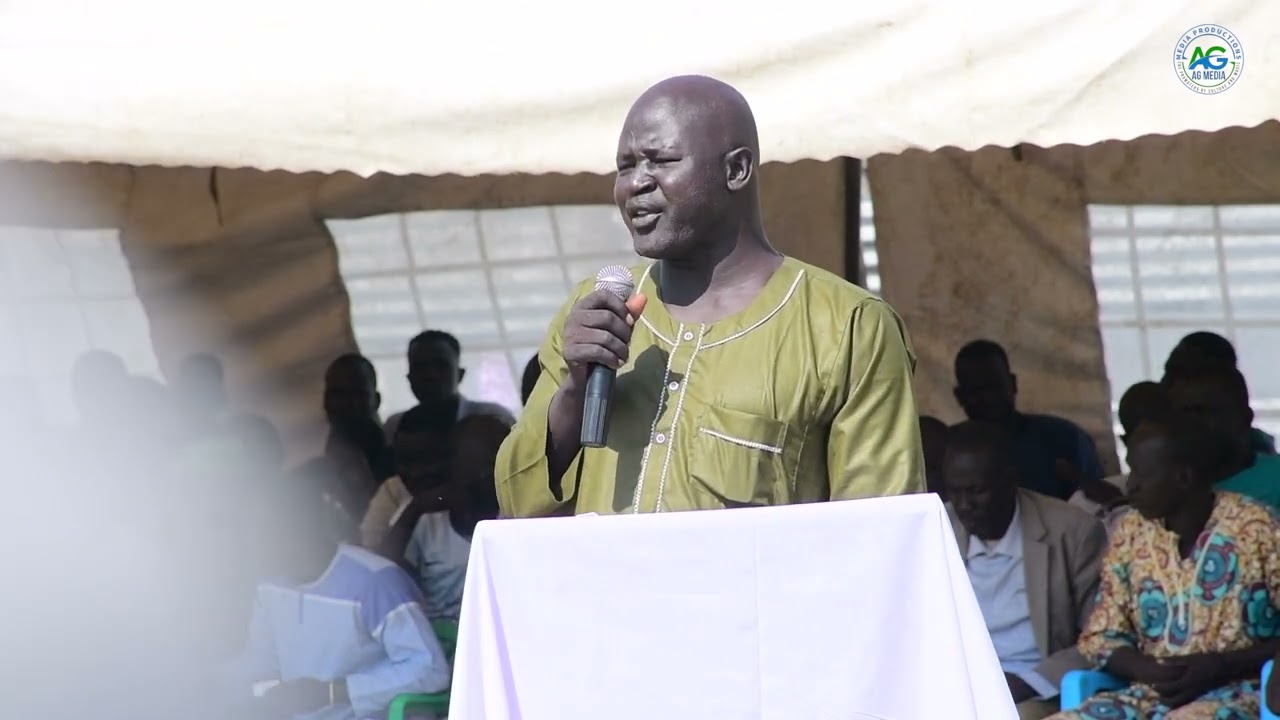 Bor Legendaries Singers Competition 3rd position Winner: Akau Kuol Aguto( Akau-mayääm)performance.