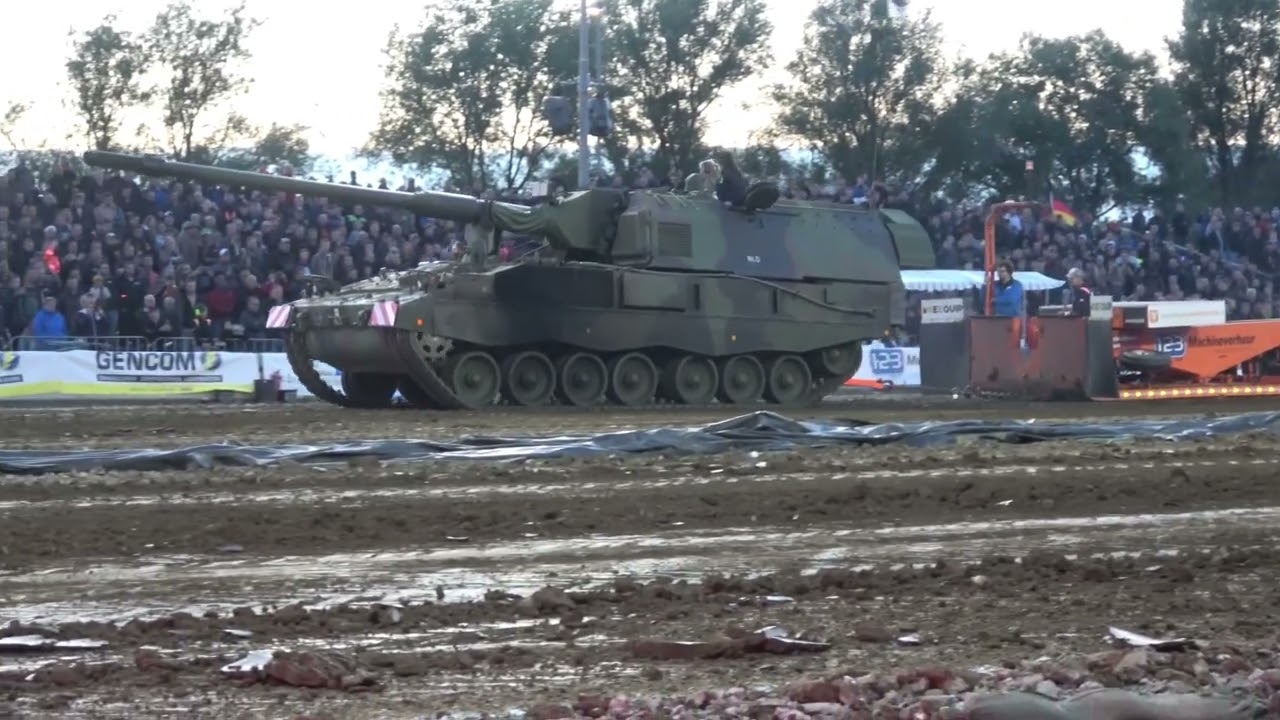 Putten Beachpull 2024 Demo Landmacht
